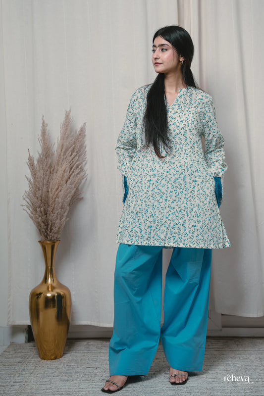 Chhint Turquoise Ivory Cambric Cotton Farshi Set