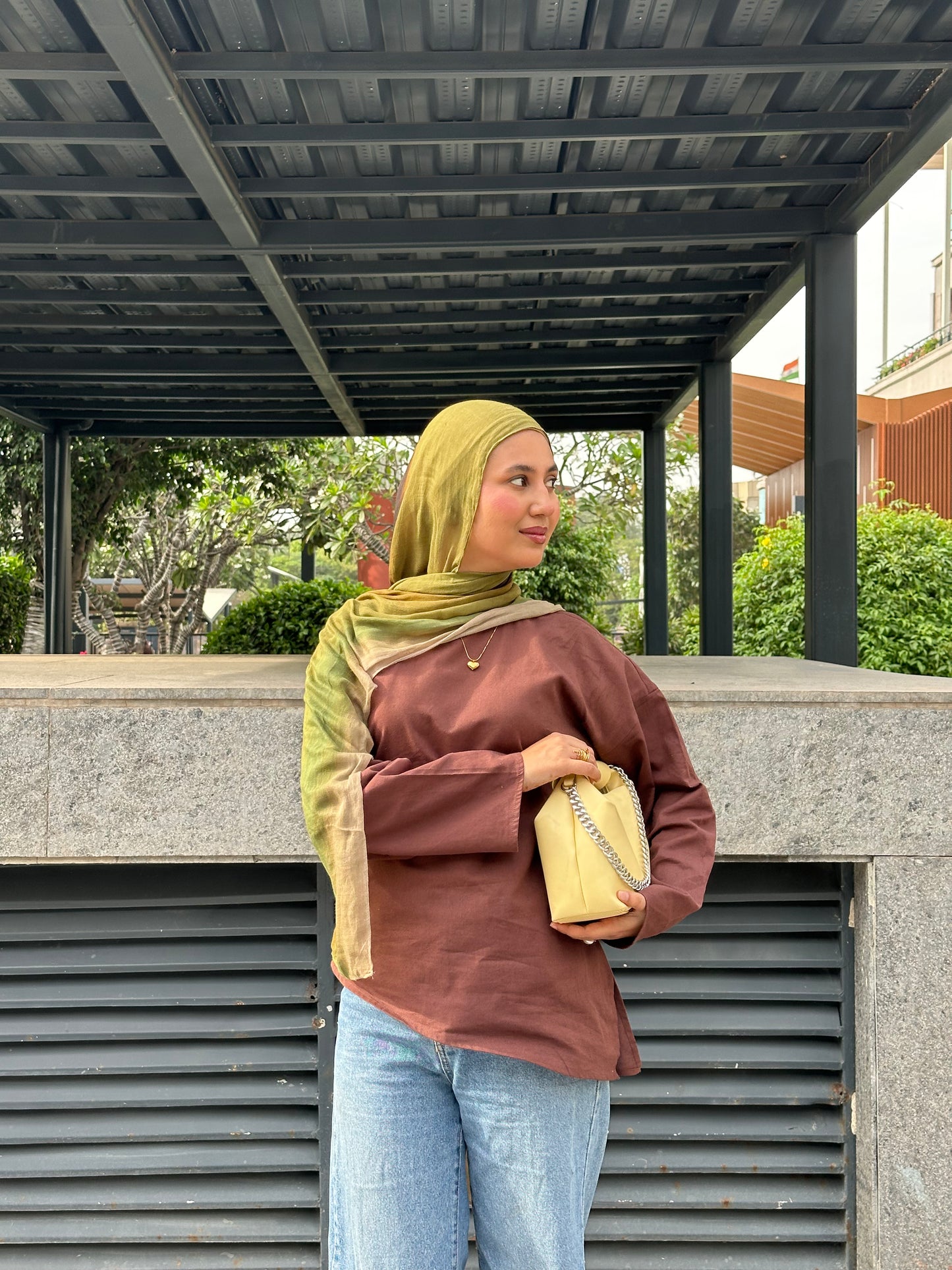 Relaxed Linen Top — Brown
