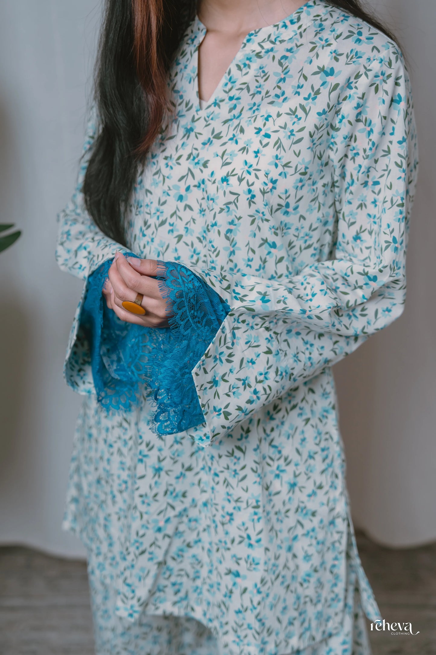 Booti Ivory Teal Cambric Cotton Farshi Set