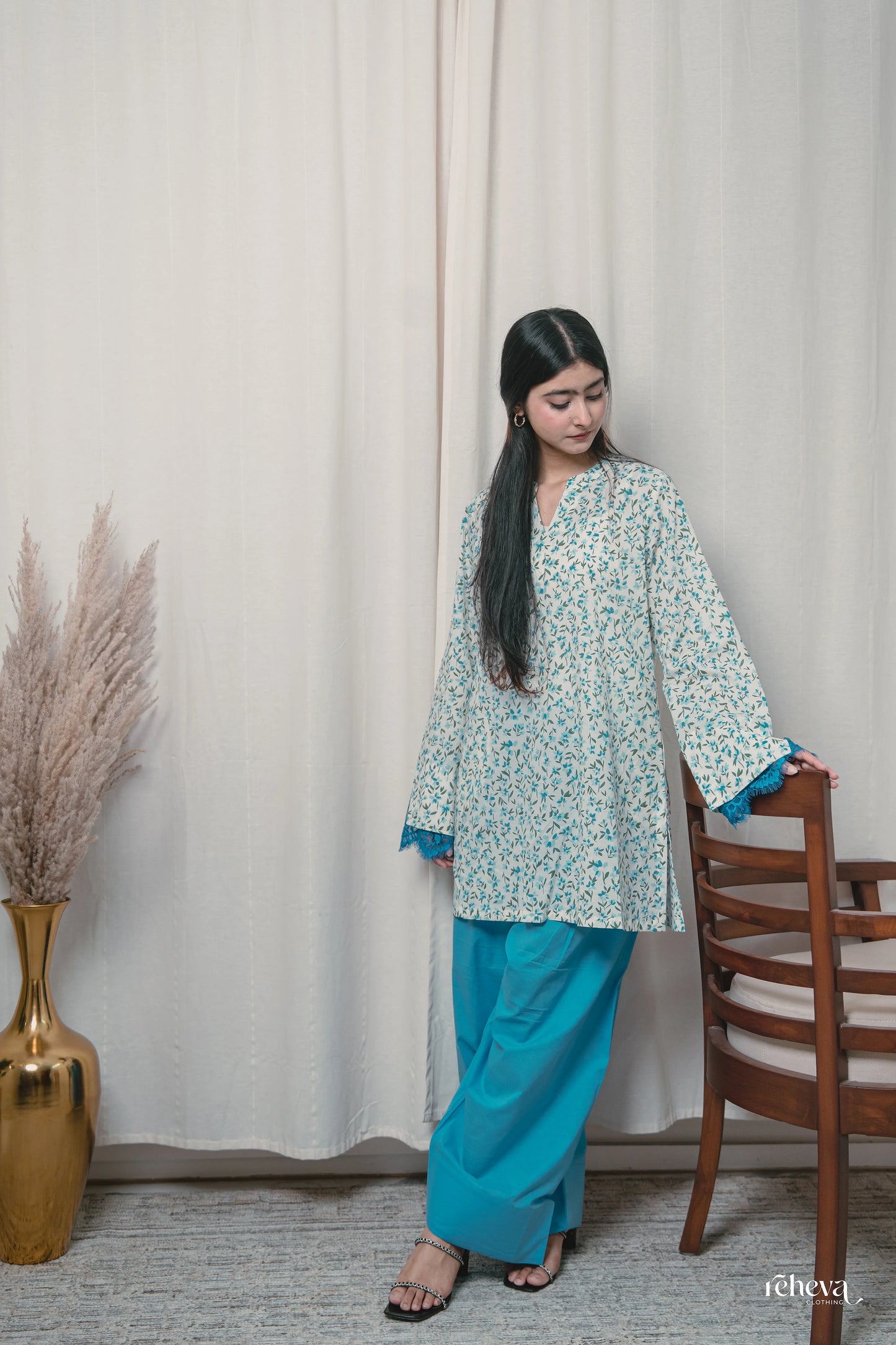 Chhint Turquoise Ivory Cambric Cotton Farshi Set