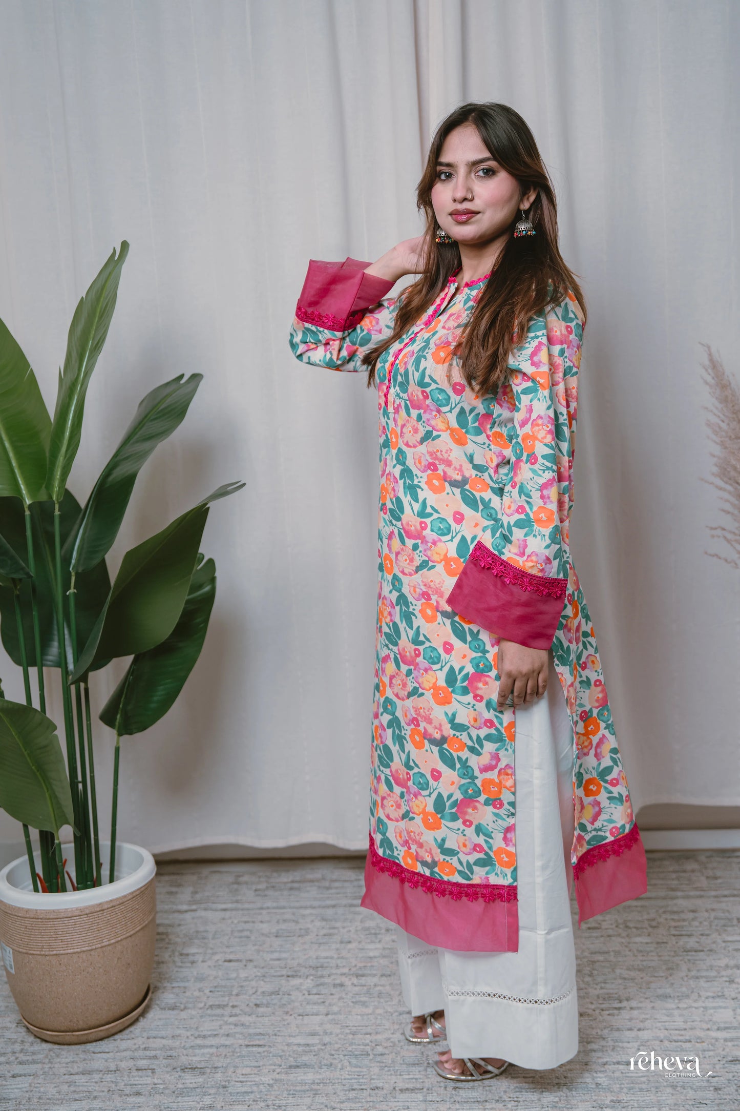 Phulwari Ivory Fuchsia Cambric Cotton Kurta Set