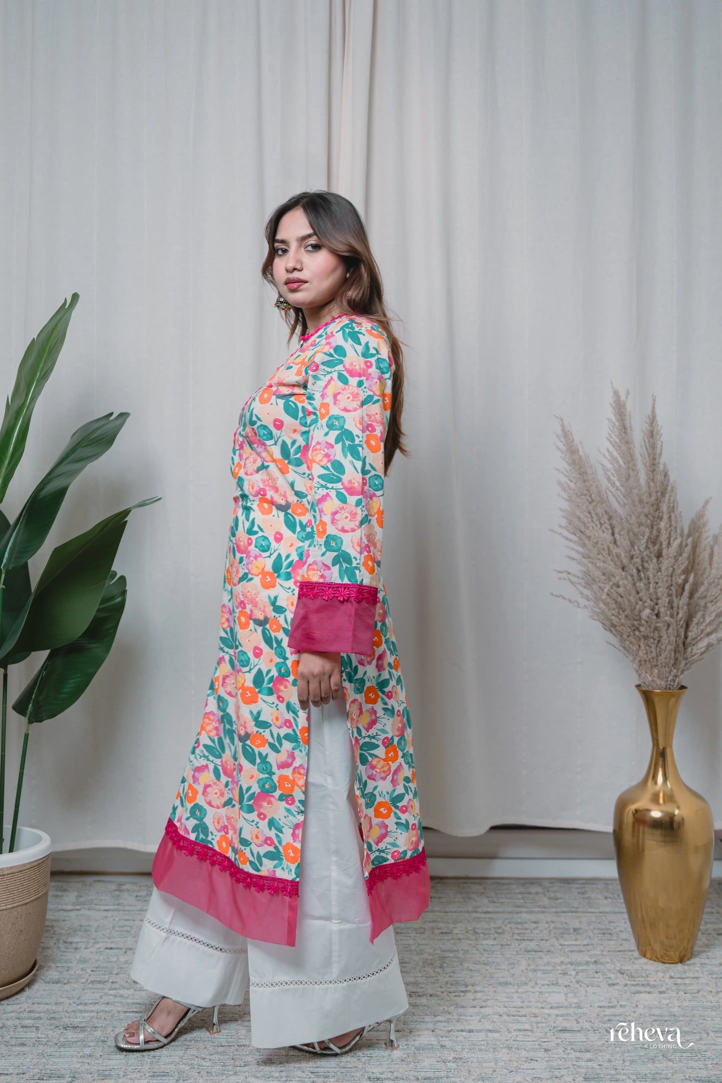 Phulwari Ivory Fuchsia Cambric Cotton Kurta Set